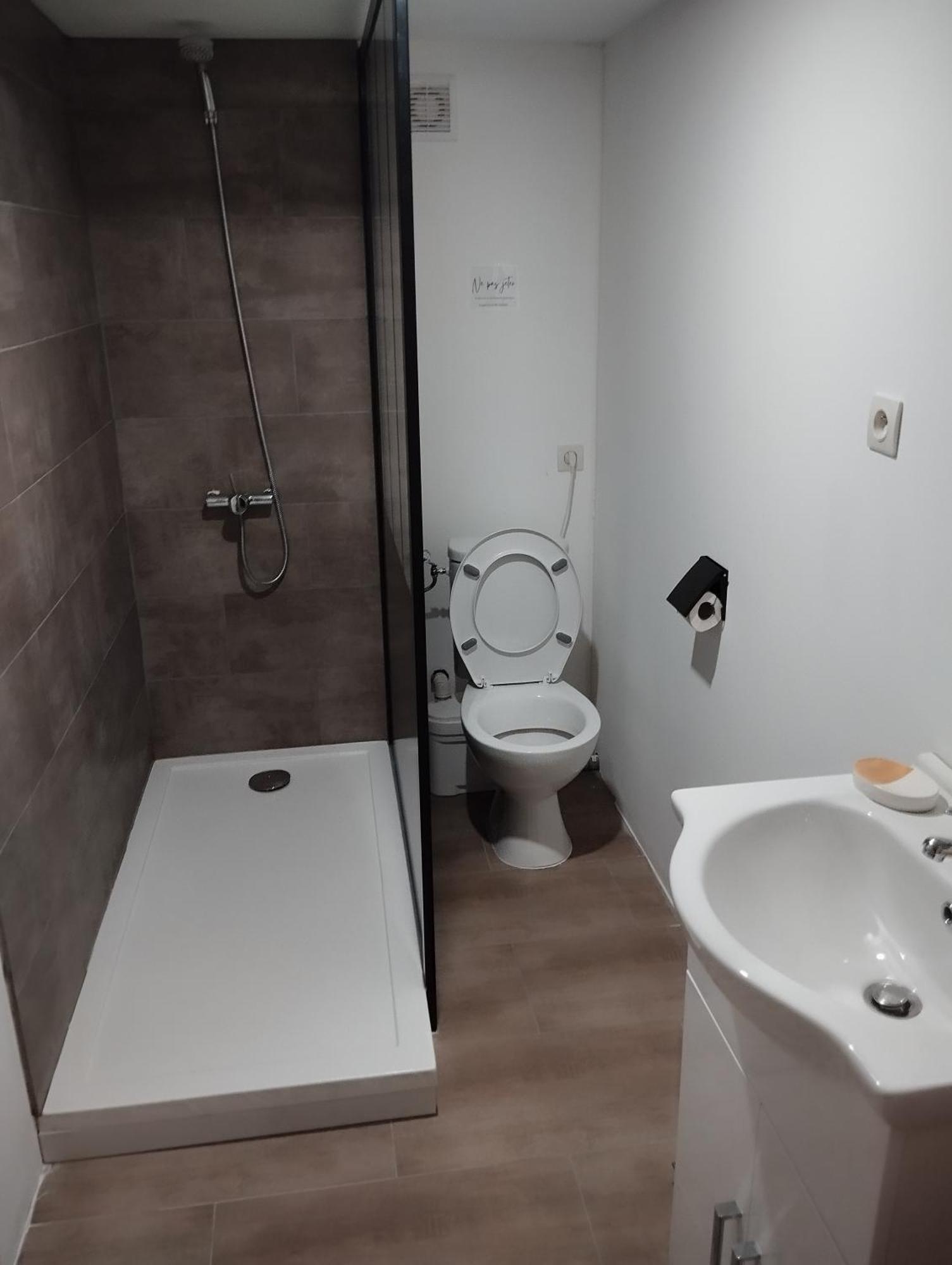 Appartement Cosy Avec Exterieur Saint-Privat-des-Vieux Extérieur photo